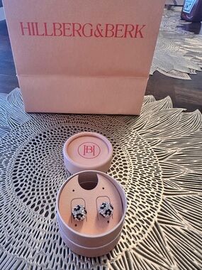 New Hillberg and berk 10mm Pink Leopard sparkle ball earrings